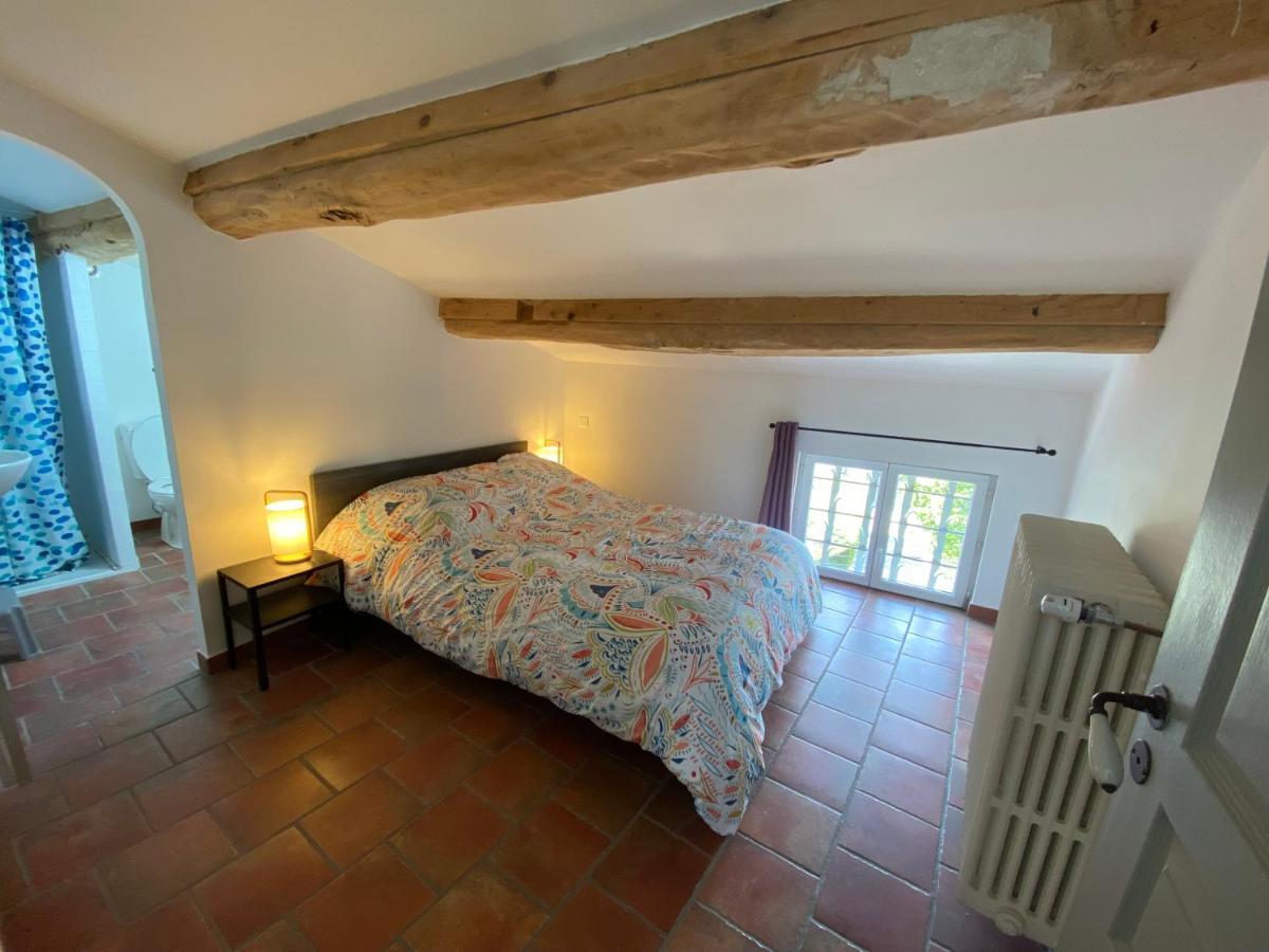Les Volets Bleus Villa Malaucène Exteriör bild