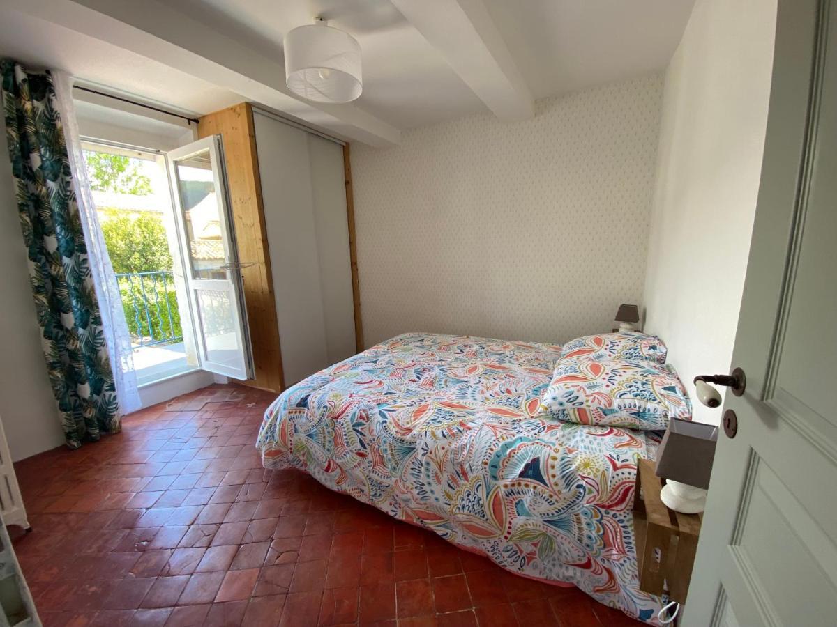 Les Volets Bleus Villa Malaucène Exteriör bild