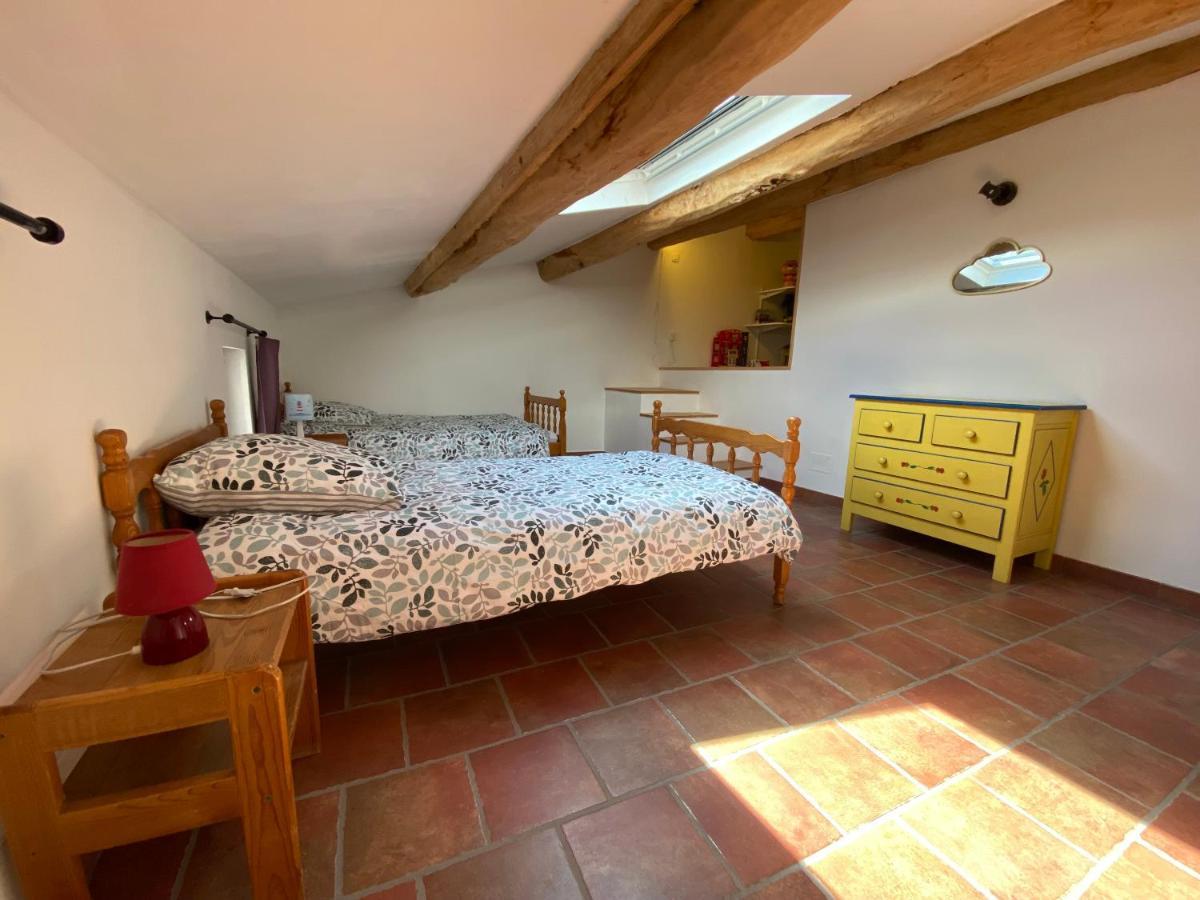 Les Volets Bleus Villa Malaucène Exteriör bild
